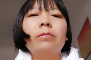 小学数学老师：严支芳